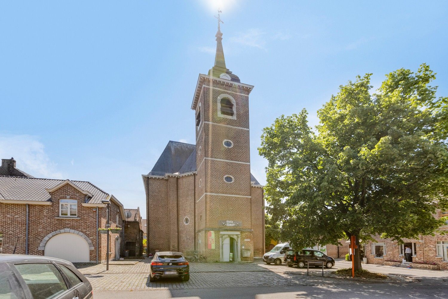 Schitterende, lichtovergoten woning in het gegeerde Oud-Rekem, Lanaken. foto 43