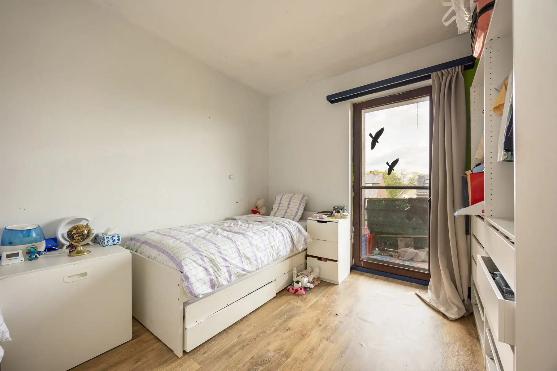 Een appartement op de 2de verdieping met 2 slaapkamers, terras en garage.  foto 9