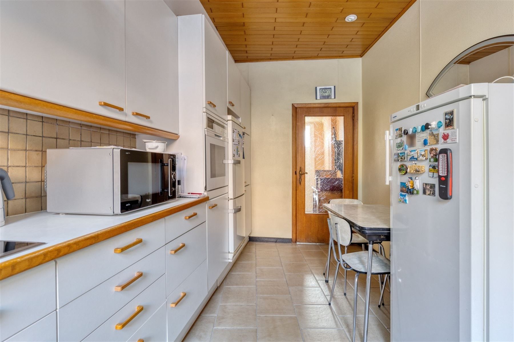 Halfopen bebouwing met 4 slaapkamers en garage foto 5