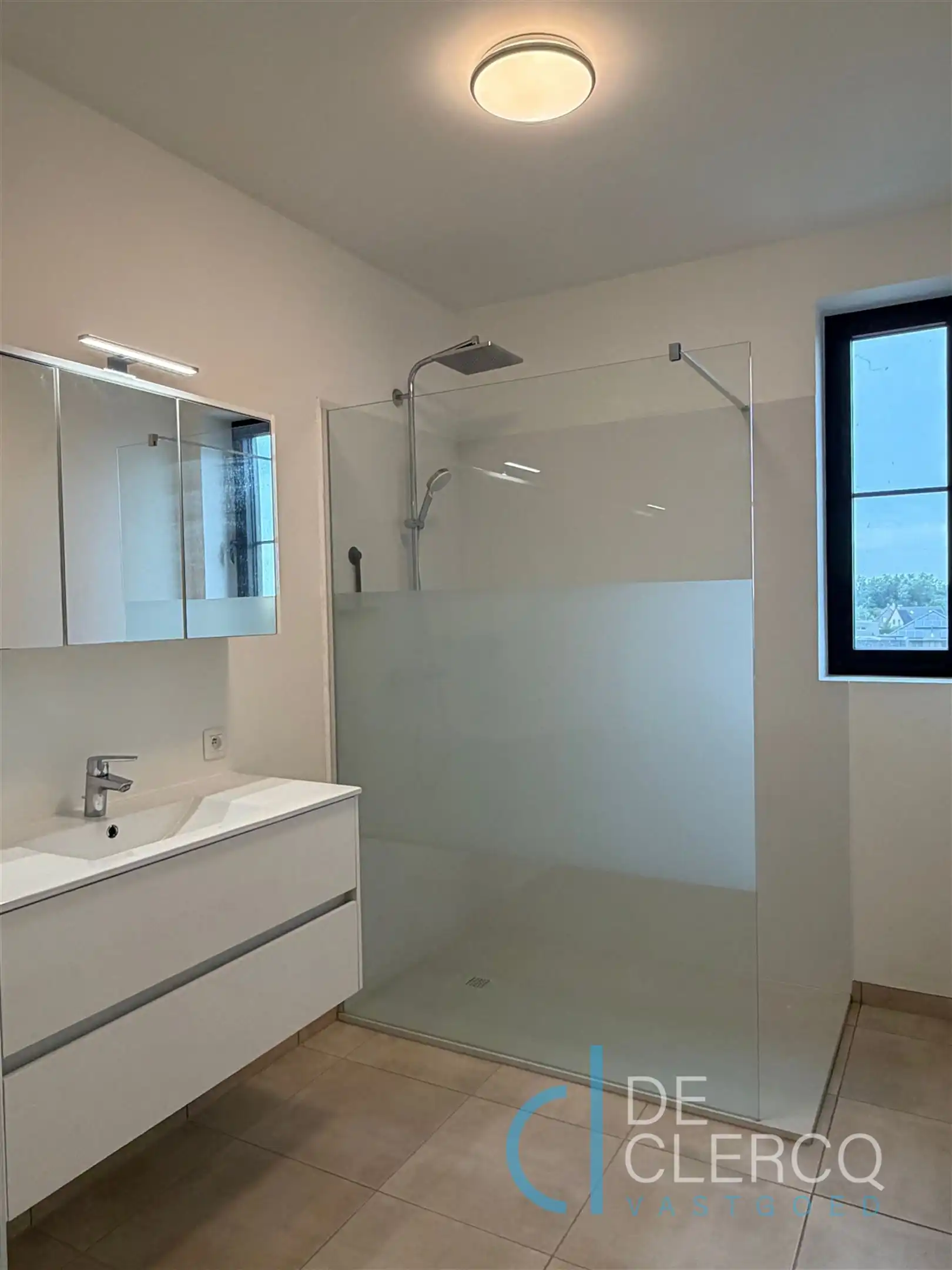Tijdloos appartement TE HUUR in centrum Lochristi! foto 15