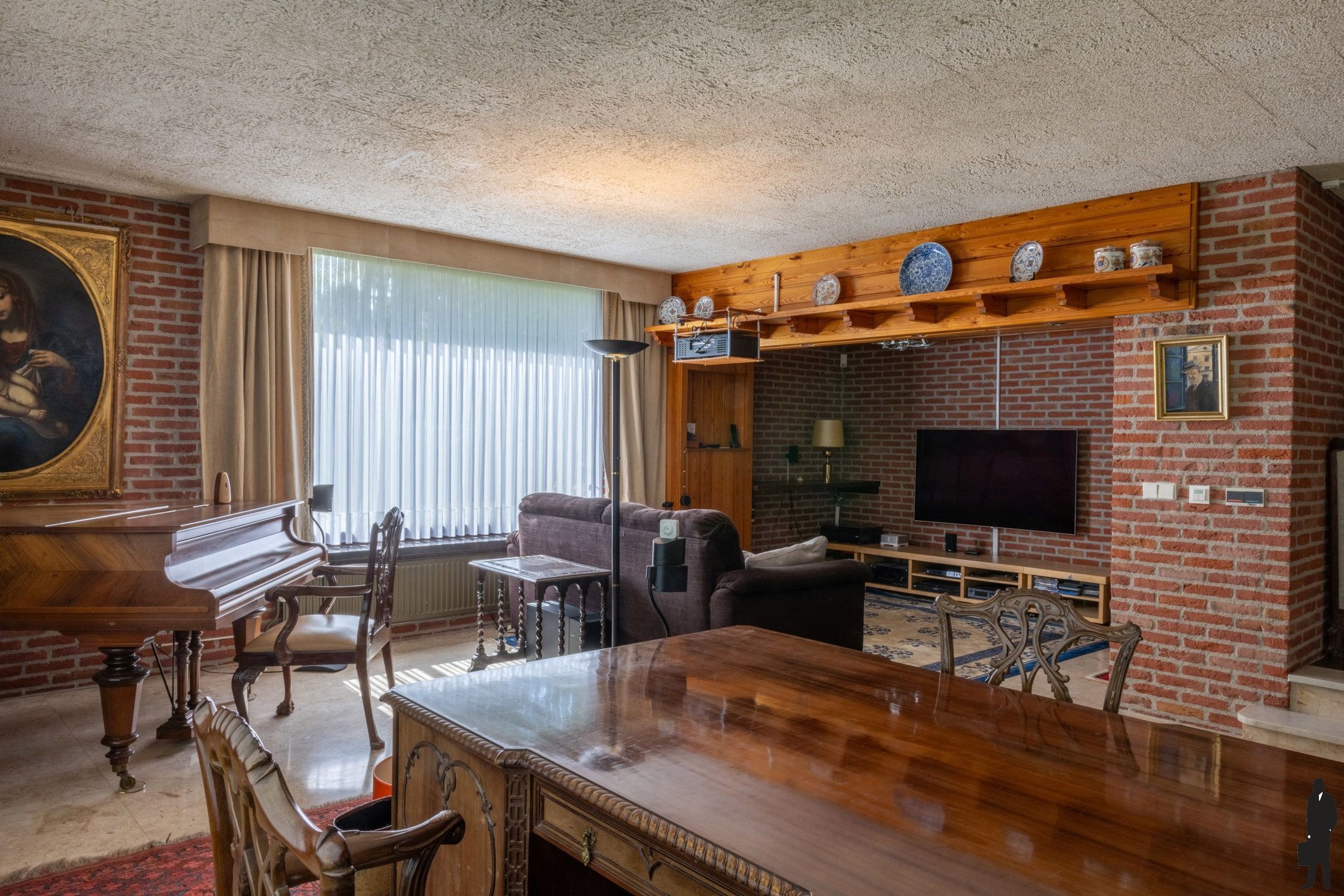 Seventiesvilla op toplocatie! foto 5