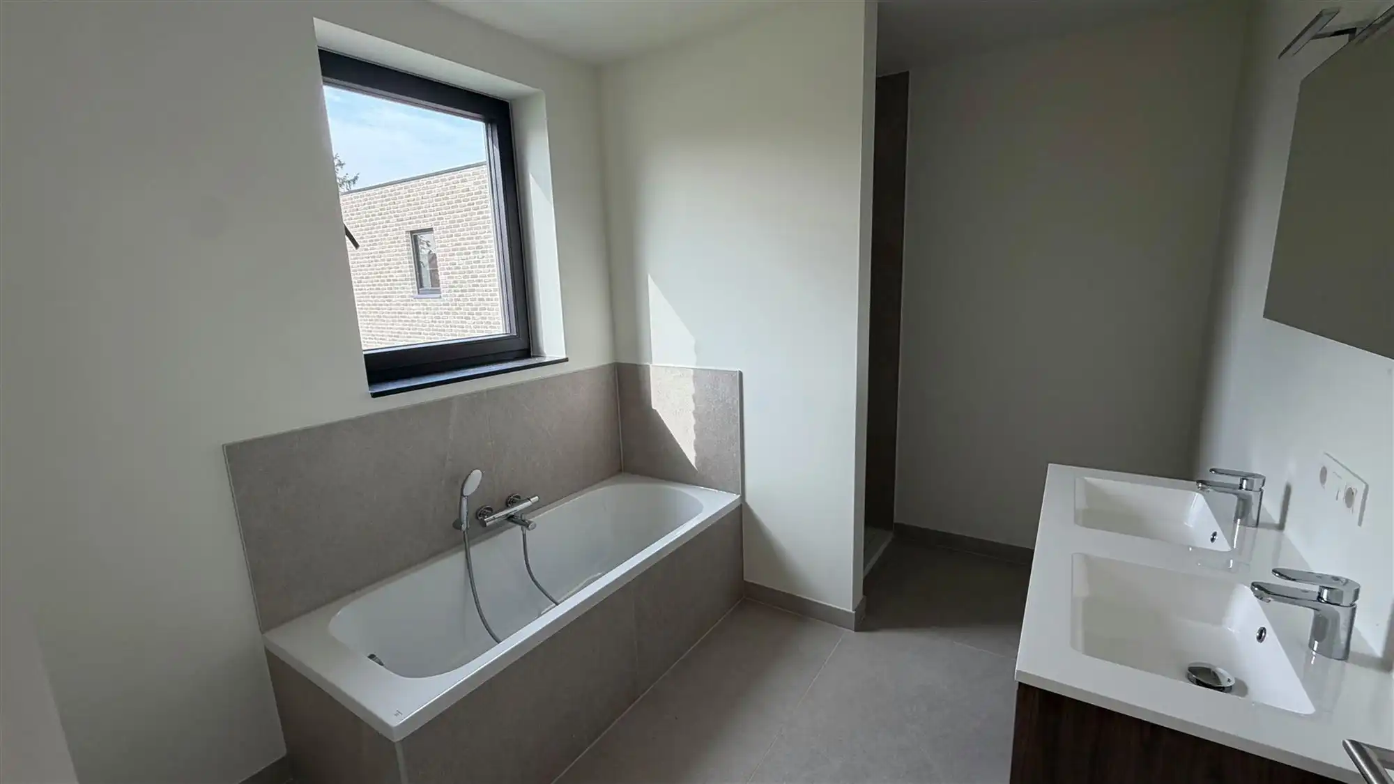 Nieuwbouwwoning met 3 slaapkamers in Voorshoven foto 17