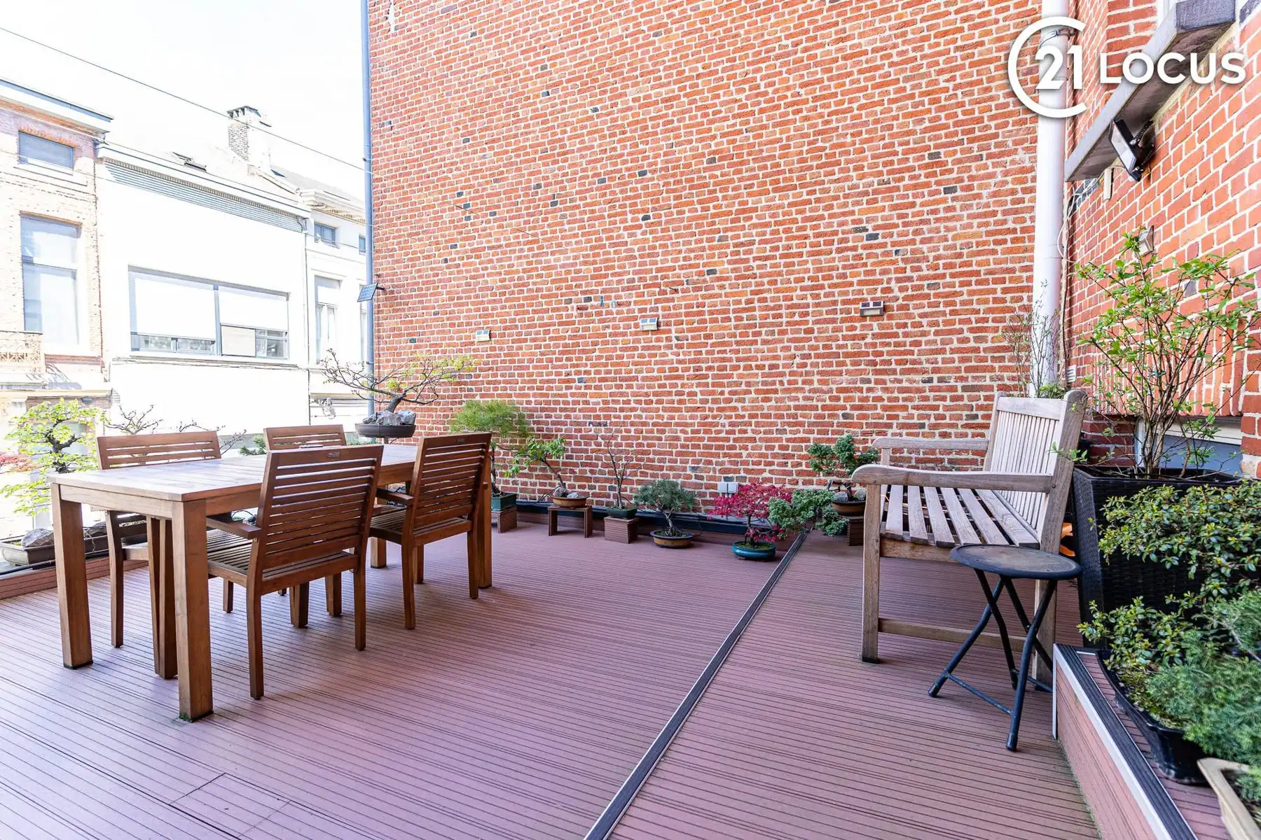 Karaktervolle herenwoning in geliefd Zurenborg foto 10