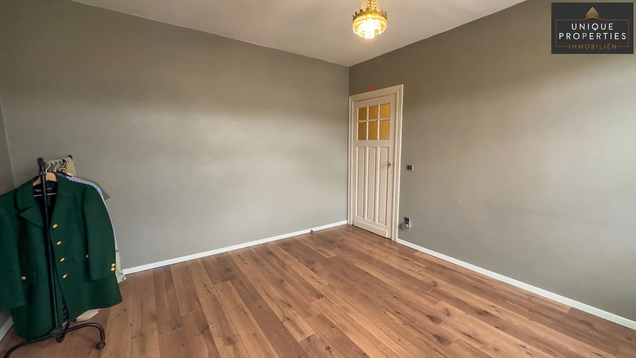 Huis te koop foto 24