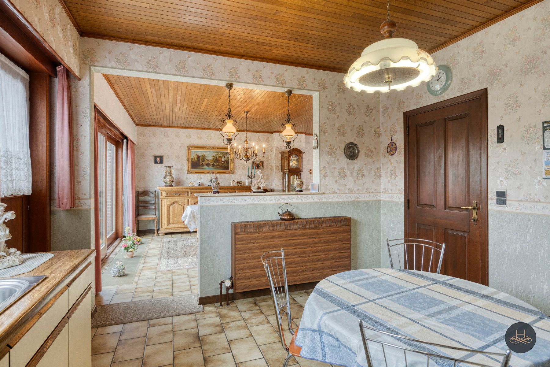 Charmante open woning met veel mogelijkheden op ruim perceel foto 13