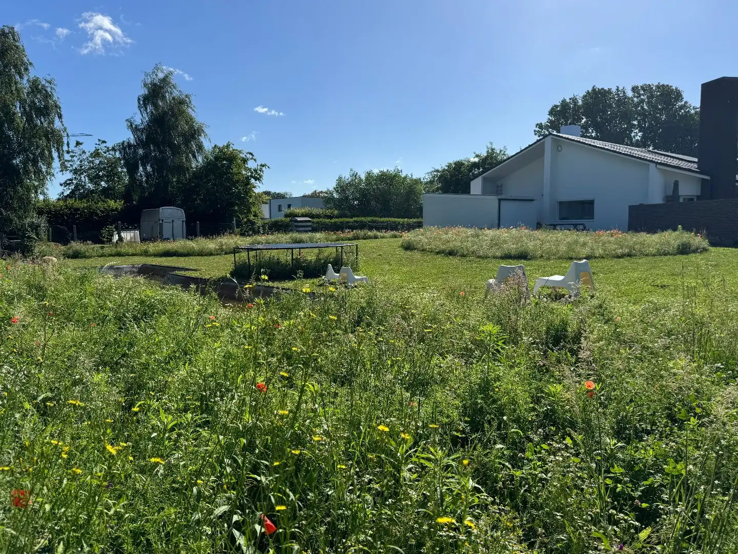 TE KOOP: Ruime architectenwoning in residentiële wijk 'De Piste'. Rustig, groen en zeer bereikbaar perceel van 1800m²! foto 23