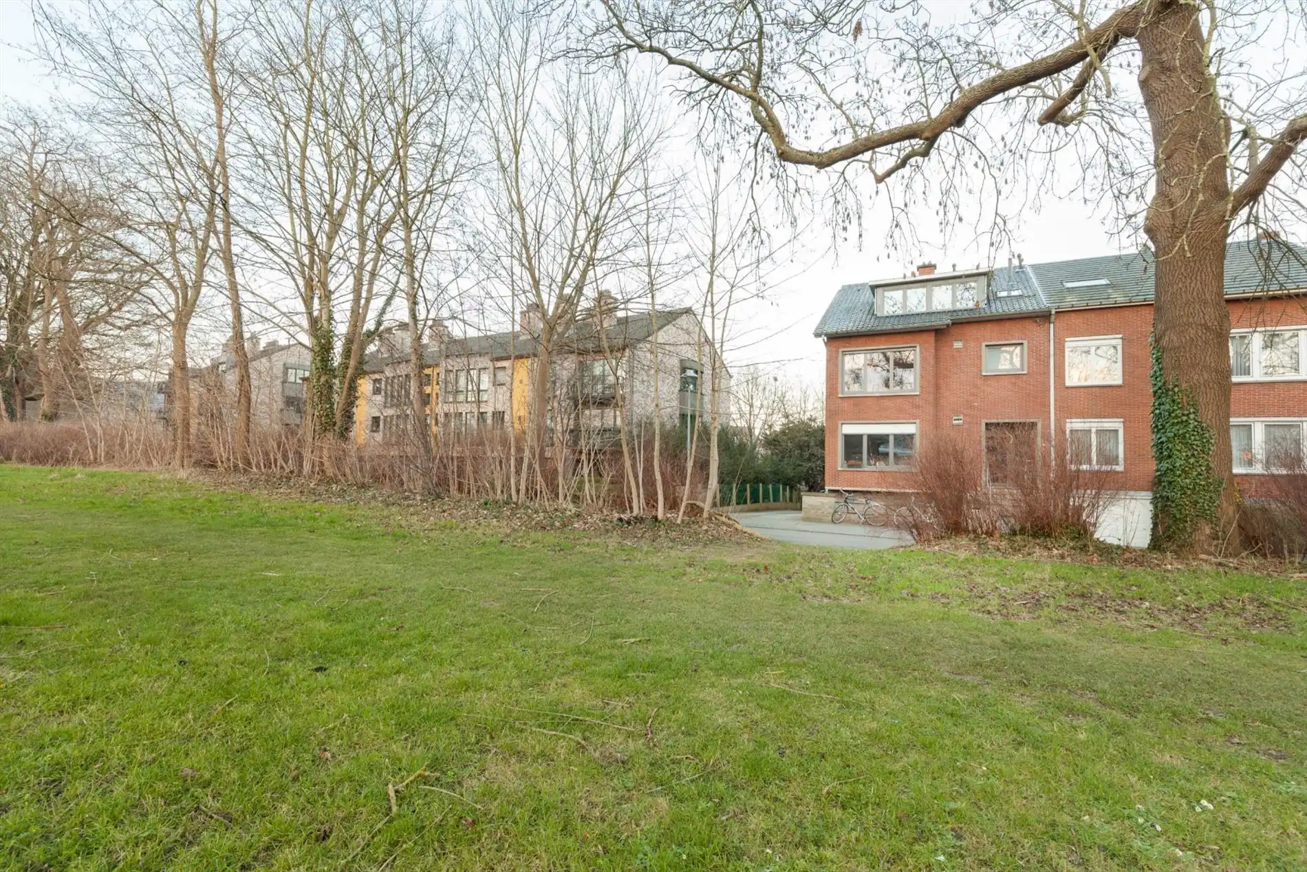 Bemeubelde studio vlakbij Gasthuisberg foto 12