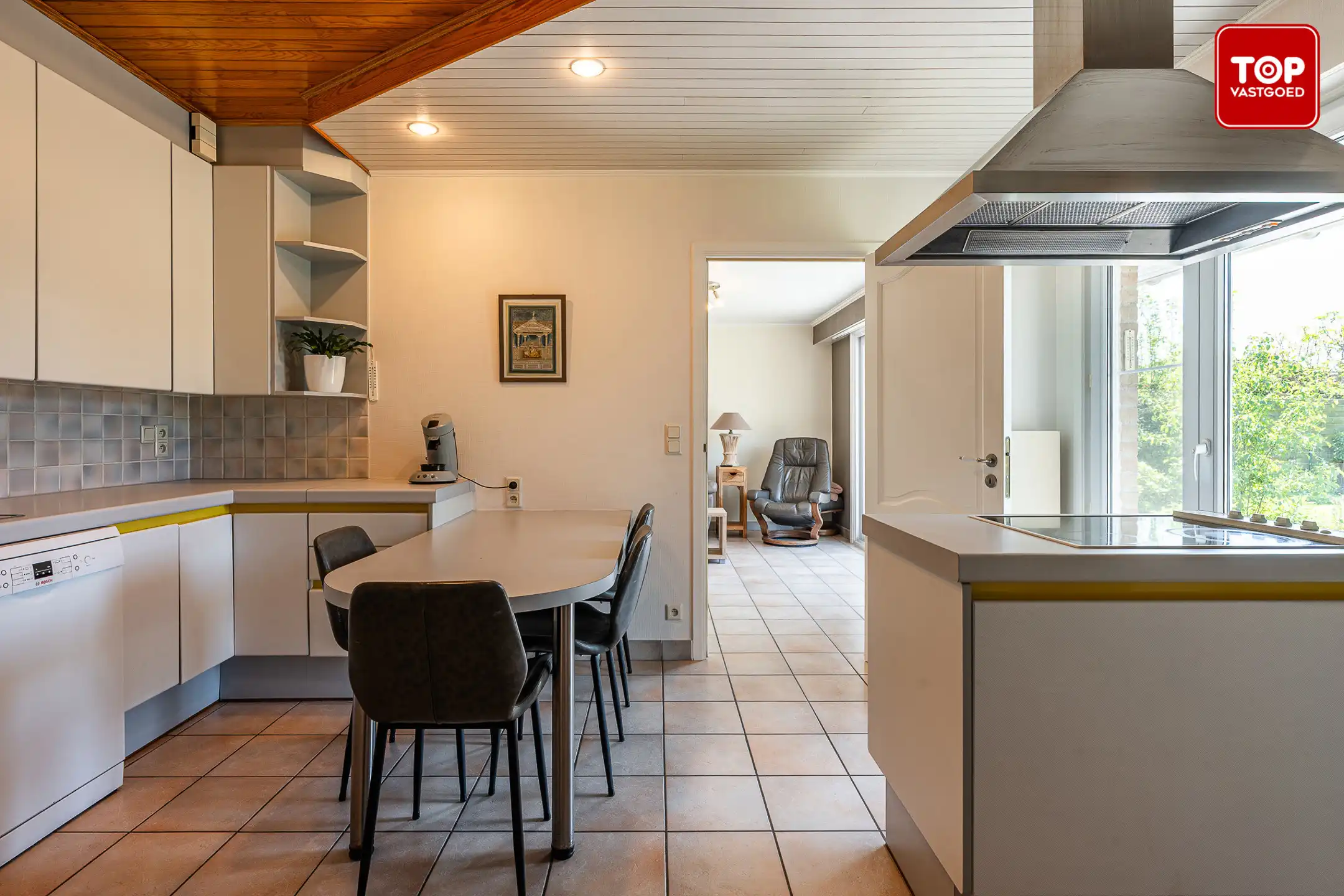 Instapklare woning met 3 slaapkamers in doodlopende straat.  foto 9