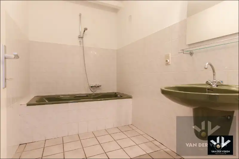 RIANT APPARTEMENT MET WEIDS ZICHT AAN HET CENTRUM foto 10