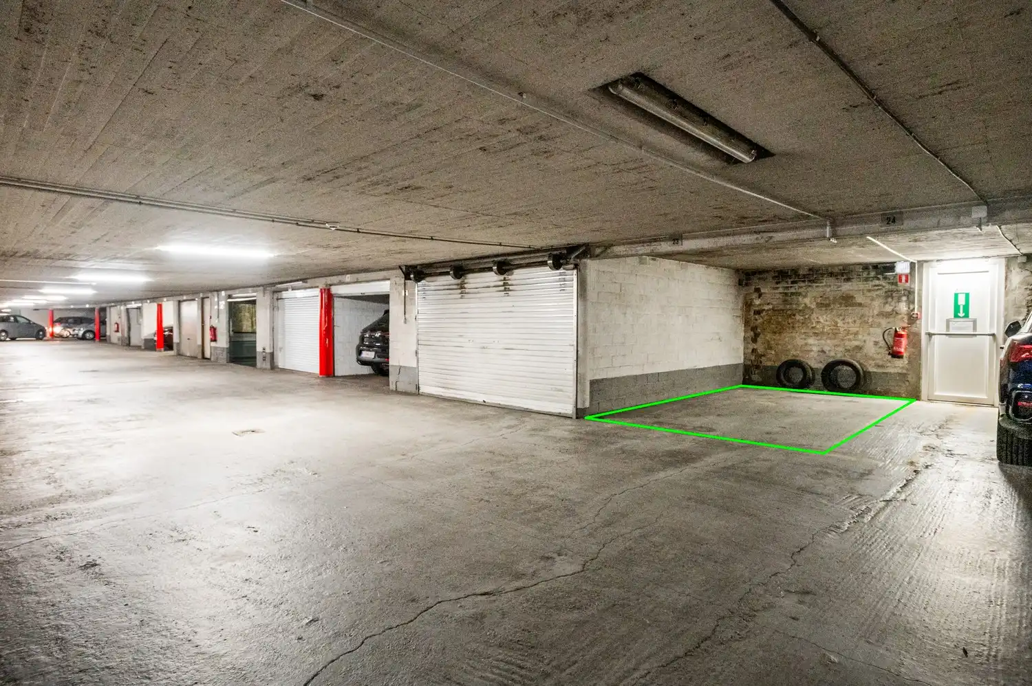 Luxueus gerenoveerd 3-slaapkamer appartement op toplocatie in Lier foto 18