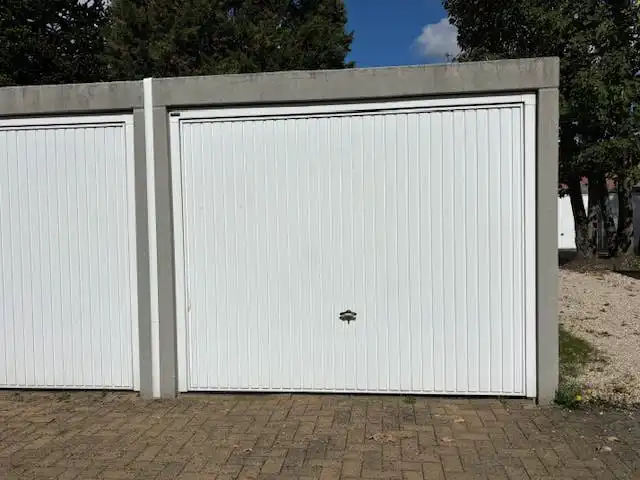 Eeklo Centrum: Instapklaar 1-slaapkamerappartement met garagebox foto 13