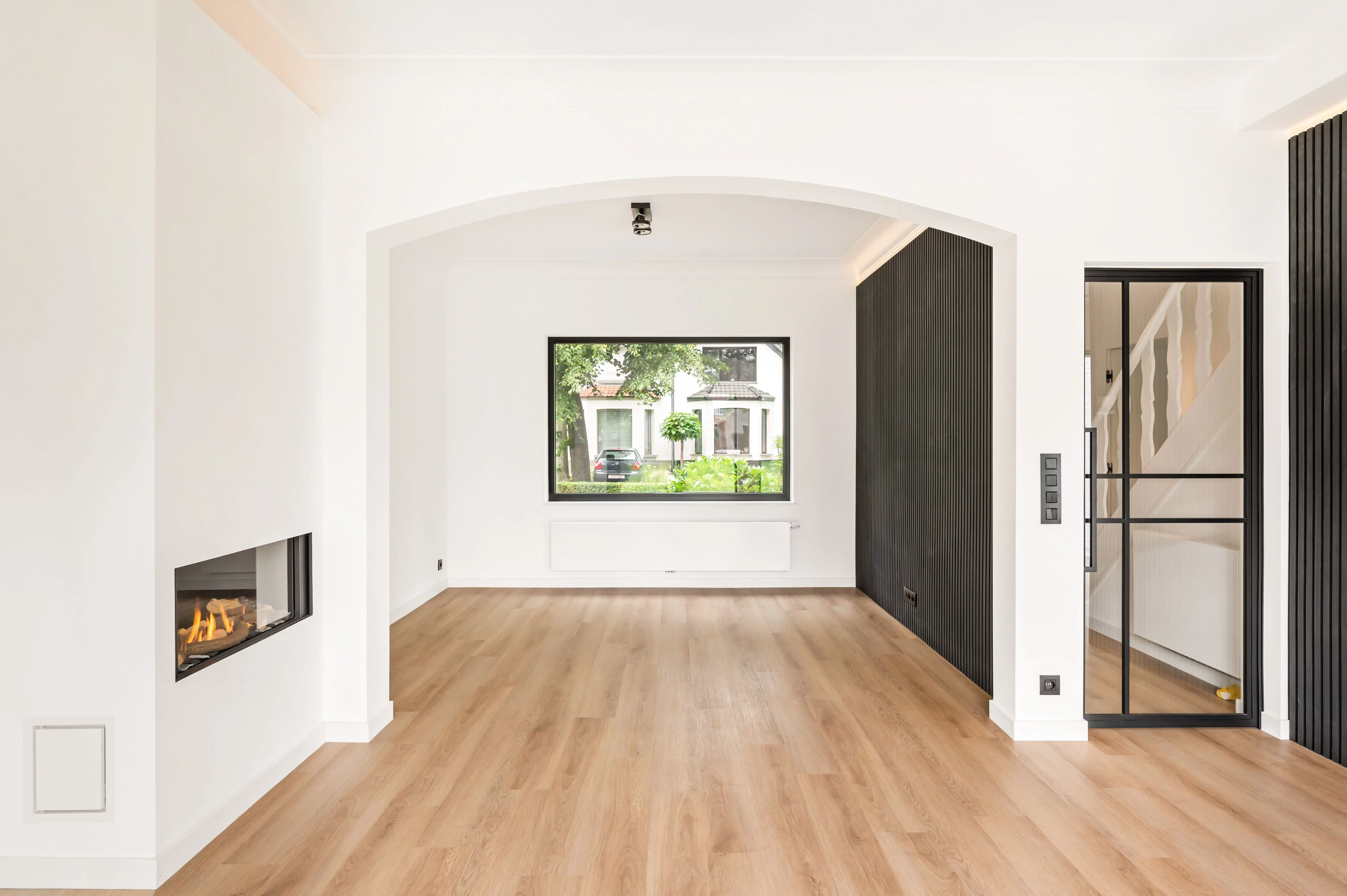 Instapklare woning met 4 slaapkamers en 2 badkamers ! foto 15