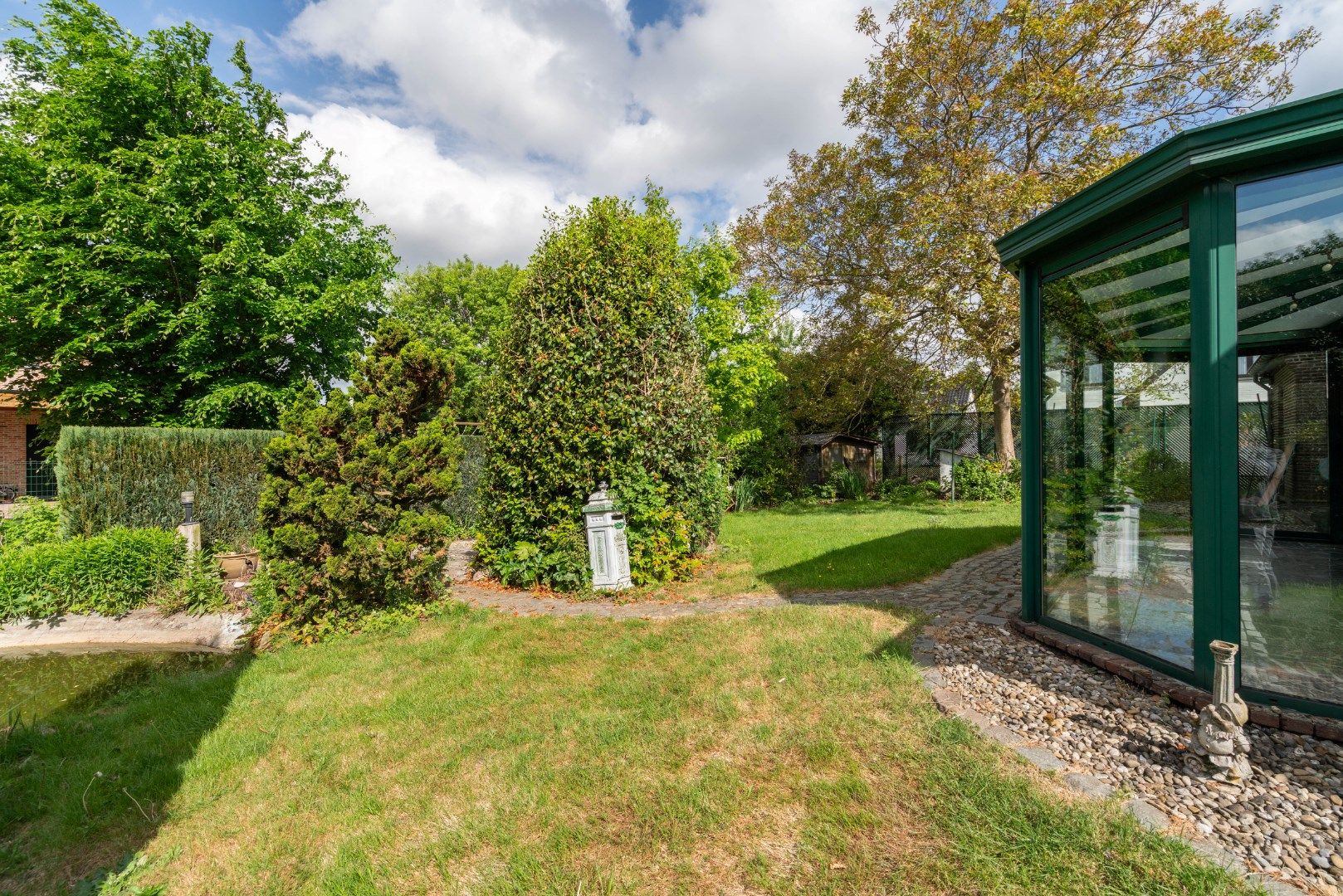 Te koop te Moerbeke – Ruime open bebouwing met 3 slaapkamers, open zolder, tuin en garage foto 23