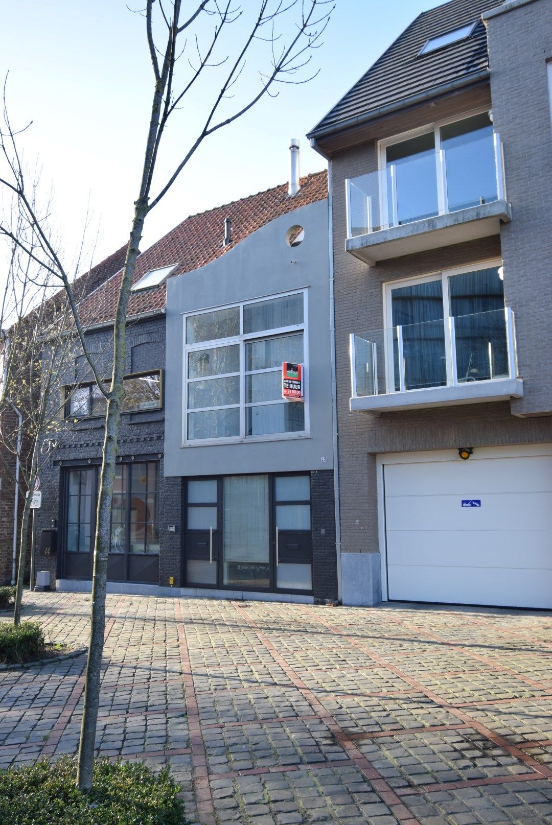 Unieke OPBRENGSTEIGENDOM te koop op toplocatie in Rumbeke foto 7