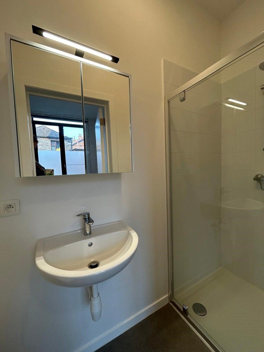 Duplex kamer met eigen sanitiar!  foto 5