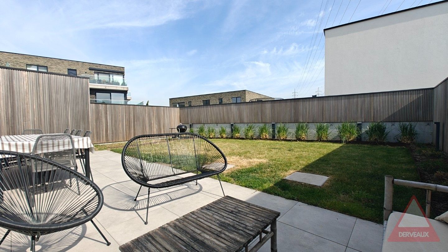 Roeselare – Instapklare halfopen nieuwbouwwoning met tuin en oprit foto 17