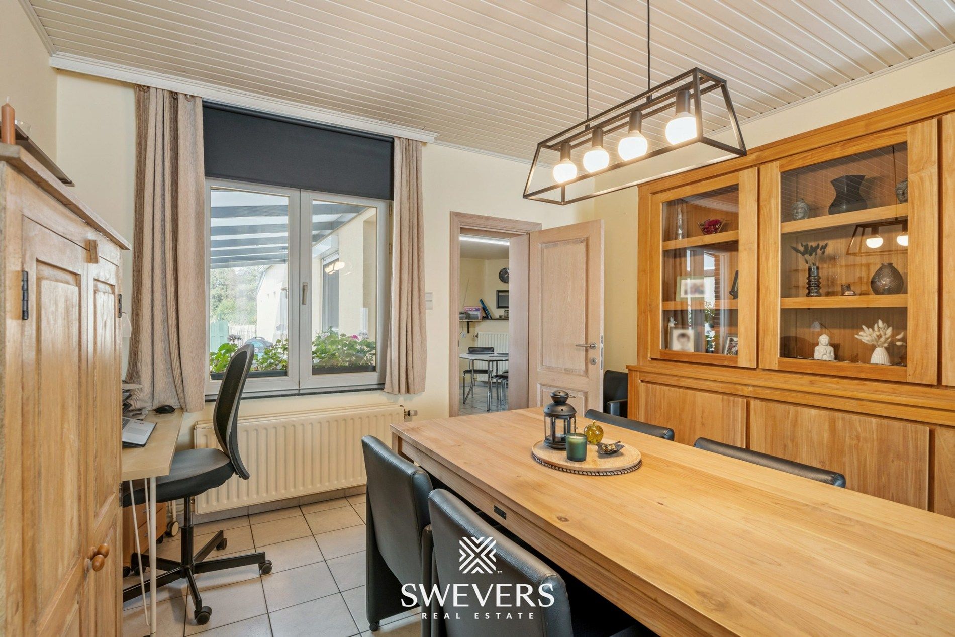 Instapklare gezinswoning met ruimte, tuin en rendement in Leopoldsburg foto 10