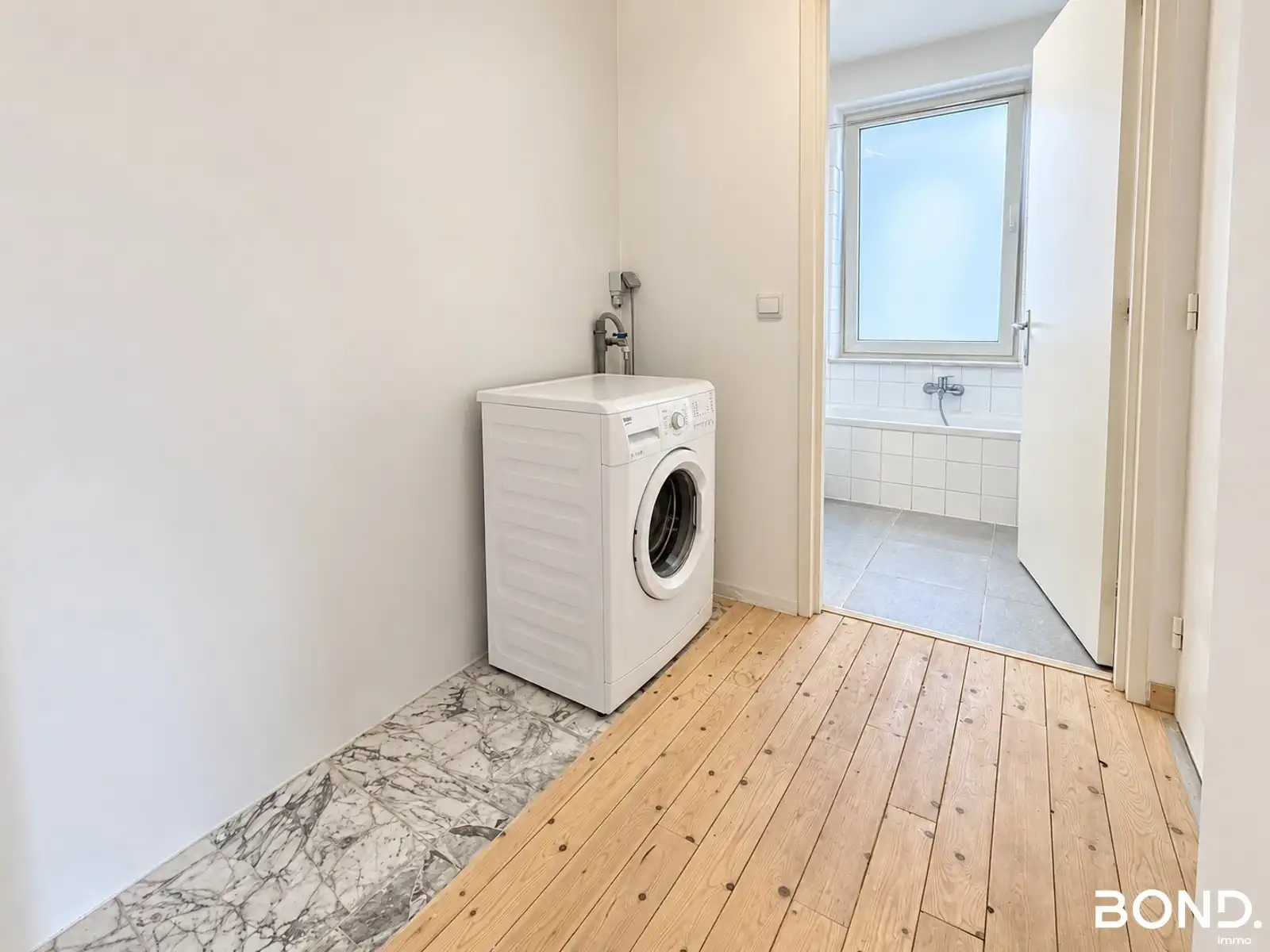 Leuk 2-slaapkamerappartement met terras in hartje Leuven foto 12