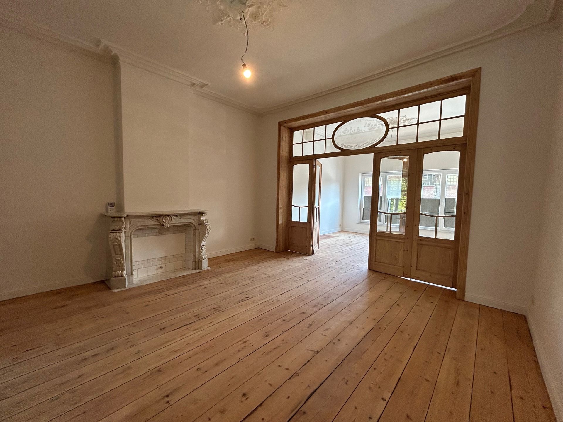 Exclusief gelijkvloers appartement gelegen in het centrum! foto 9
