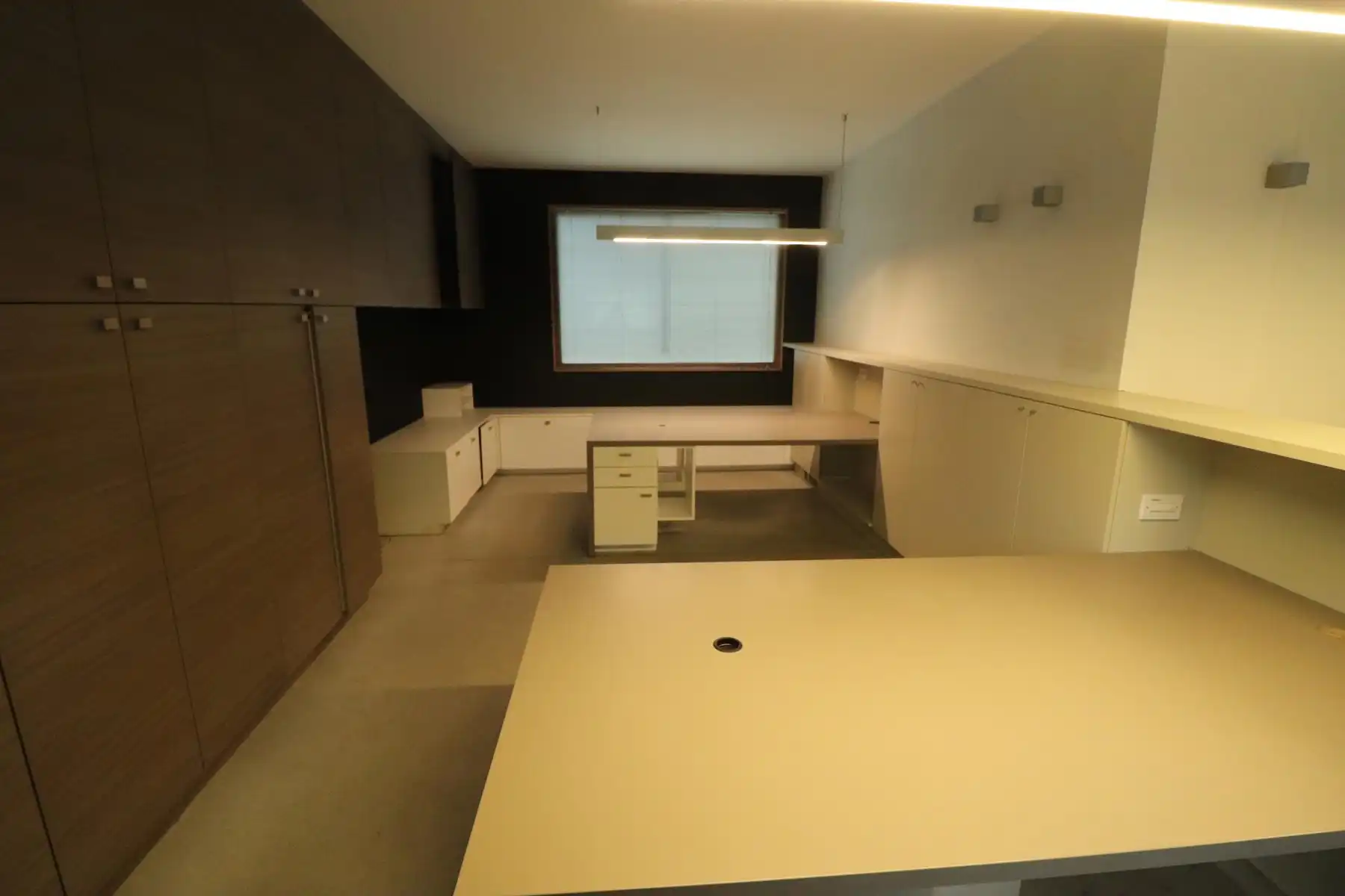 KMO-UNIT VAN 500M² MET BIJHORENDE KANTOREN. INDUSTRIEZONE MERKSPLAS foto 15