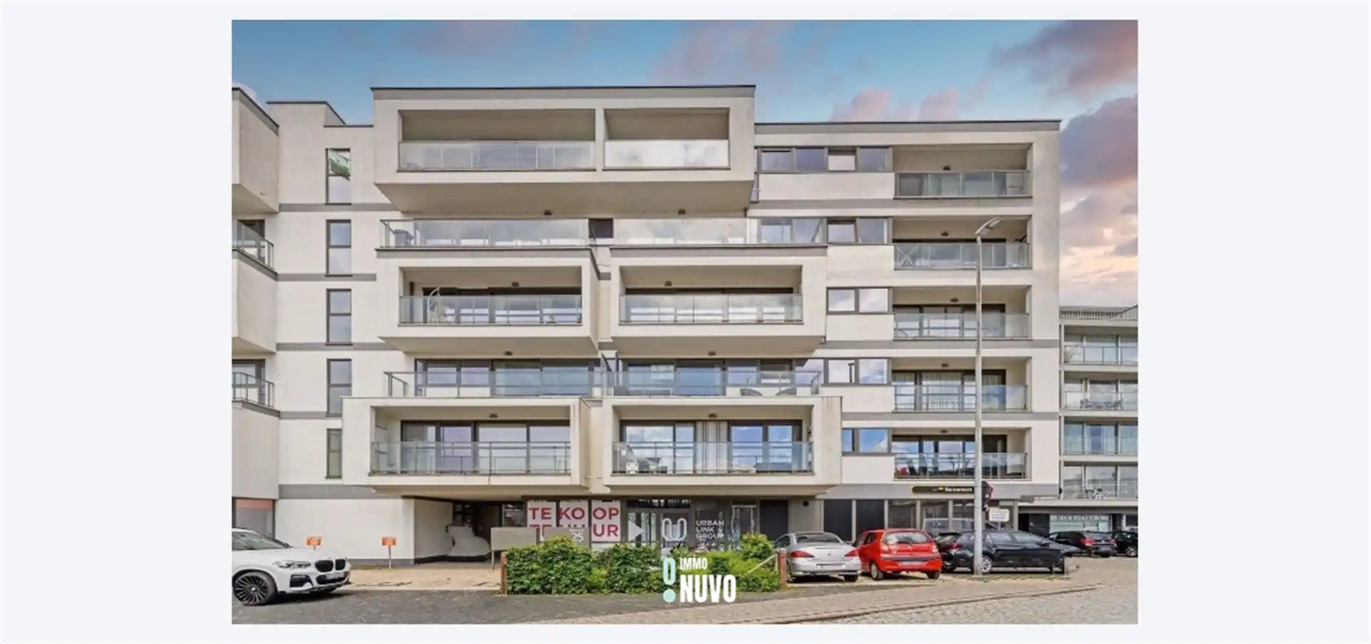  foto {{pictureIndex}}