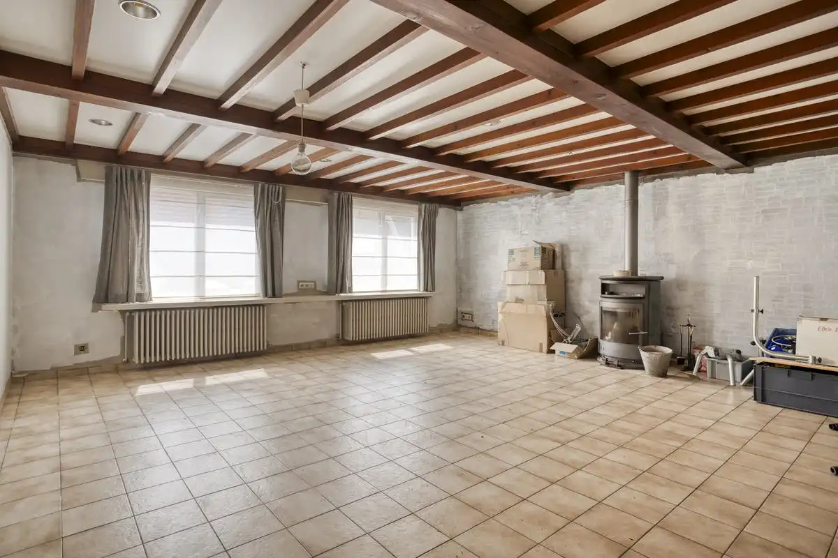 Huis met magazijn/kantoorruimte te koop in Assebroek  foto 12