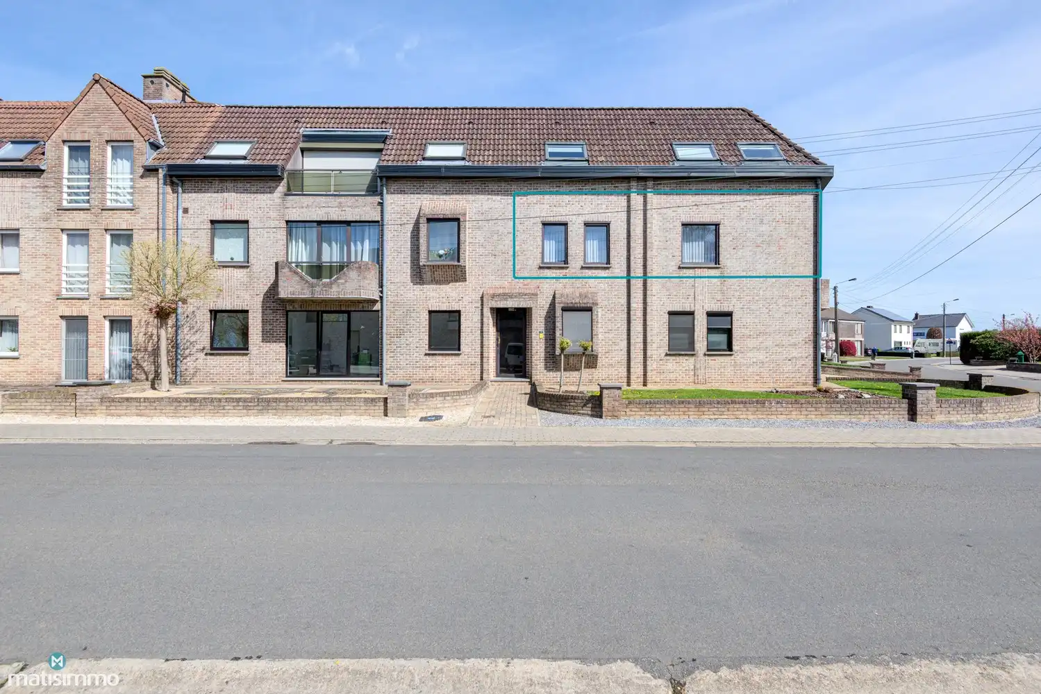 RUIM APPARTEMENT MET 3 SLAAPKAMERS, BALKON, KELDERBERGING EN GARAGEBOX IN BEVERST foto 20