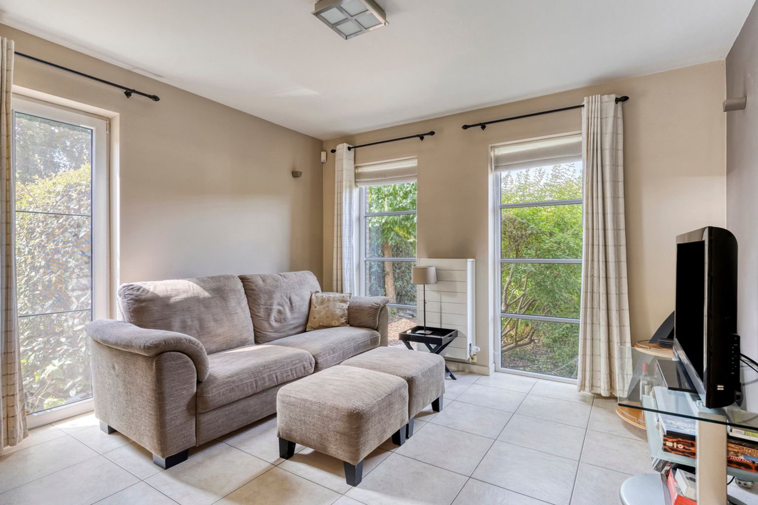 Uitstekend onderhouden en instapklare villa op 8 are 51 ca foto 9