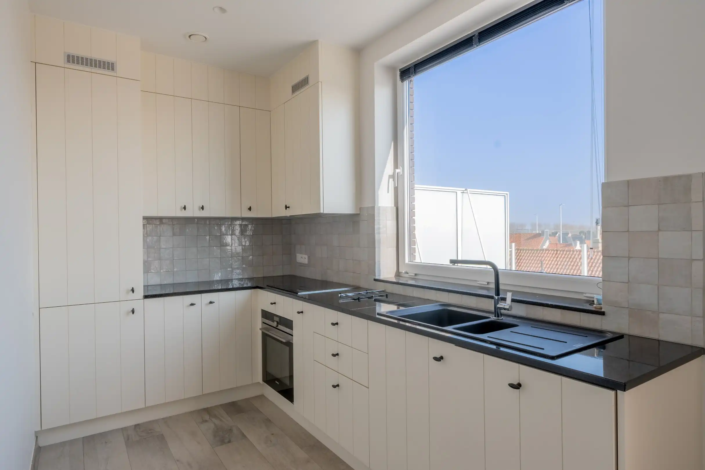 Energiezuinige penthouse mét parking te Zeebrugge foto 8