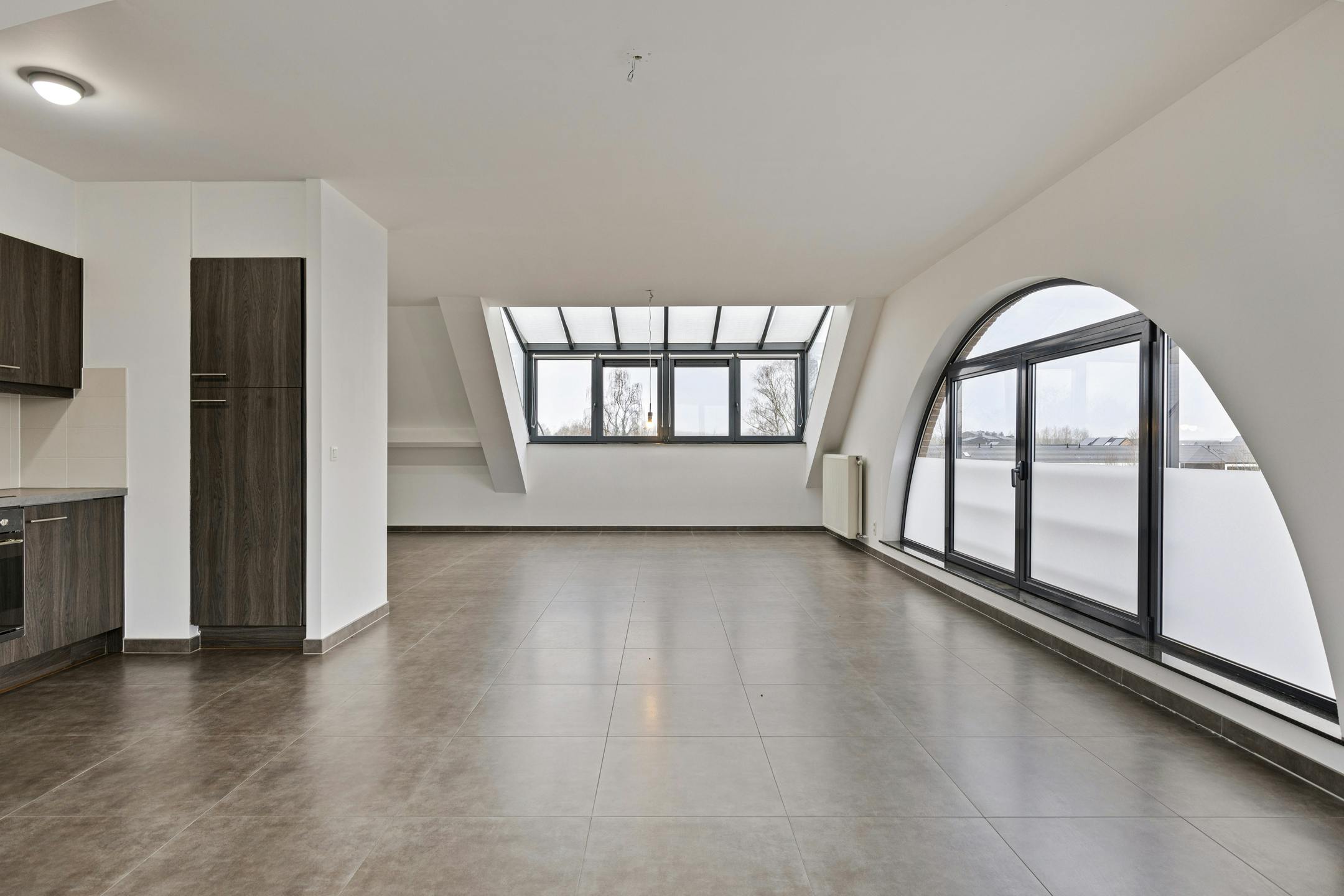 Ruim 3 slaapkamer appartement te Sint-Amands, Heikant 16 foto 3