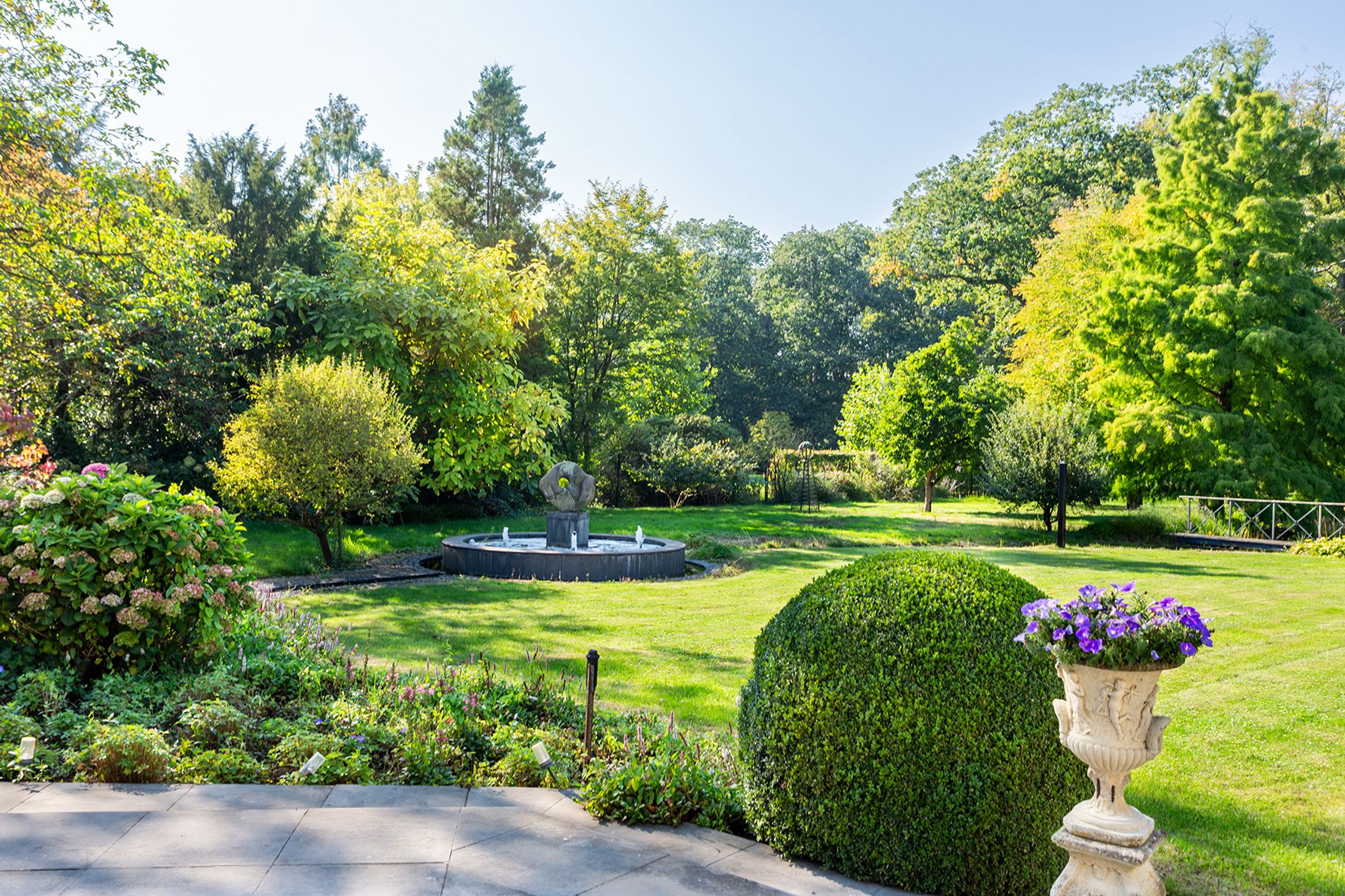 Exclusieve villa op 1.1ha met binnenzwembad, spa en lift  foto 52