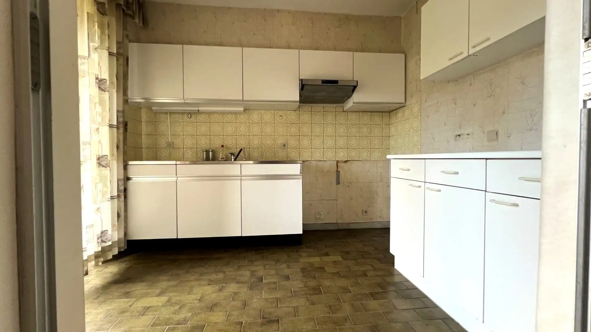 Appartement te Diest : 2 slpks, terras en staanplaats foto 5