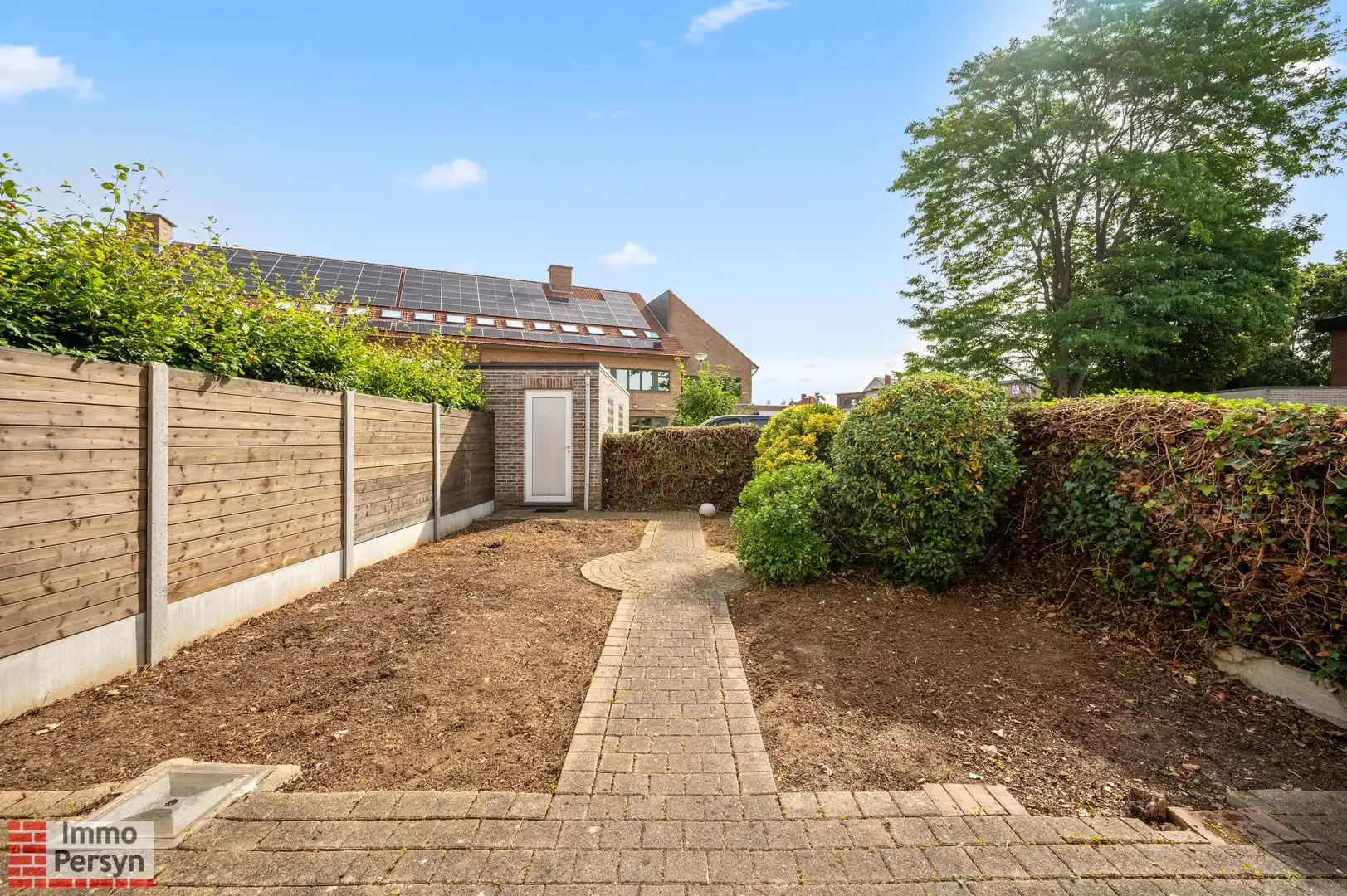 Instapklaar gelijkvloers appartement met private tuin, garagebox en gunstig EPC te Aarschot foto 2