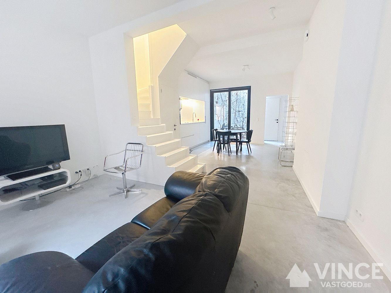 Charmante, volledig gerenoveerde woning in het hart van Mechelen foto 4