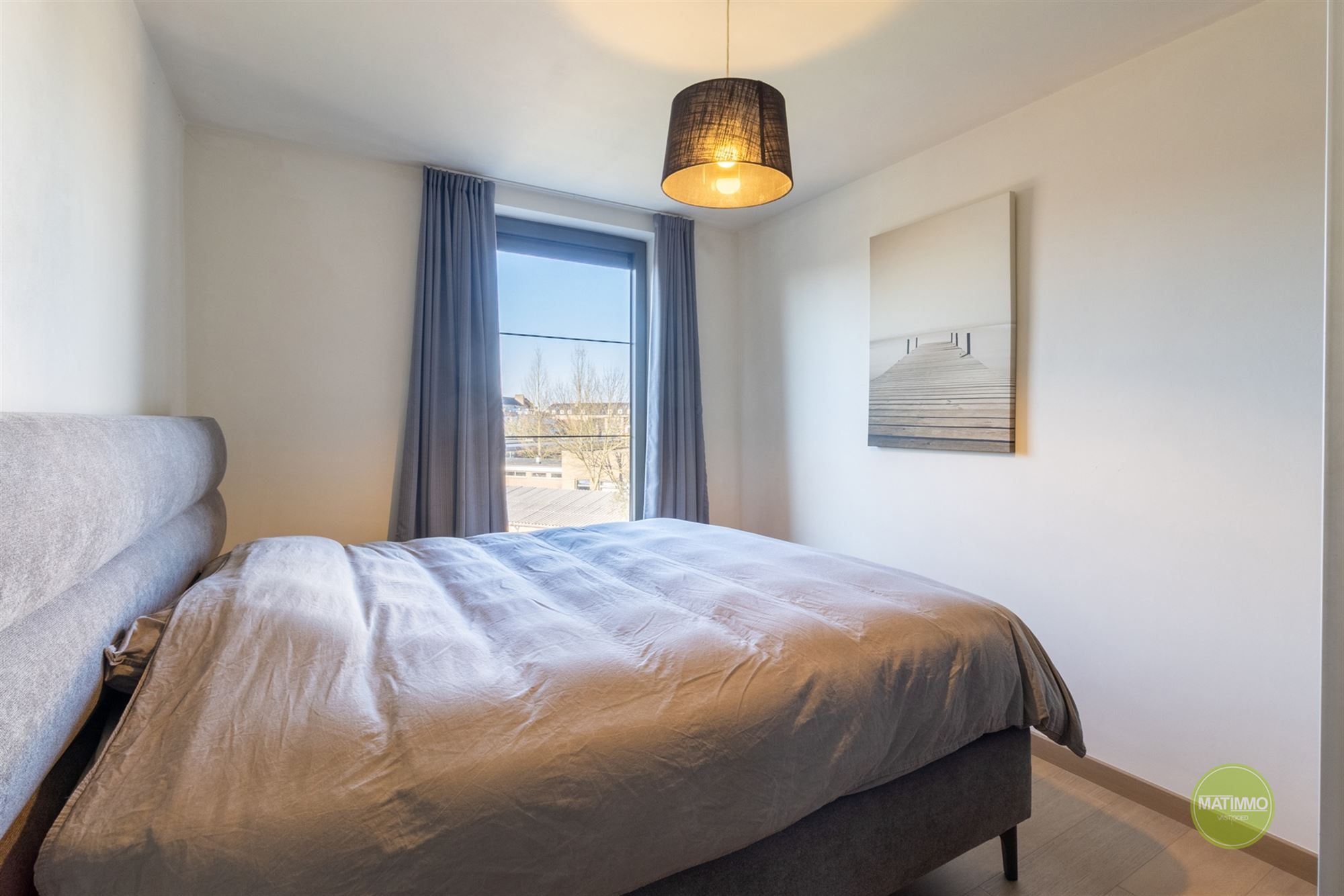 Instapklaar appartement met terras in Geel foto 7