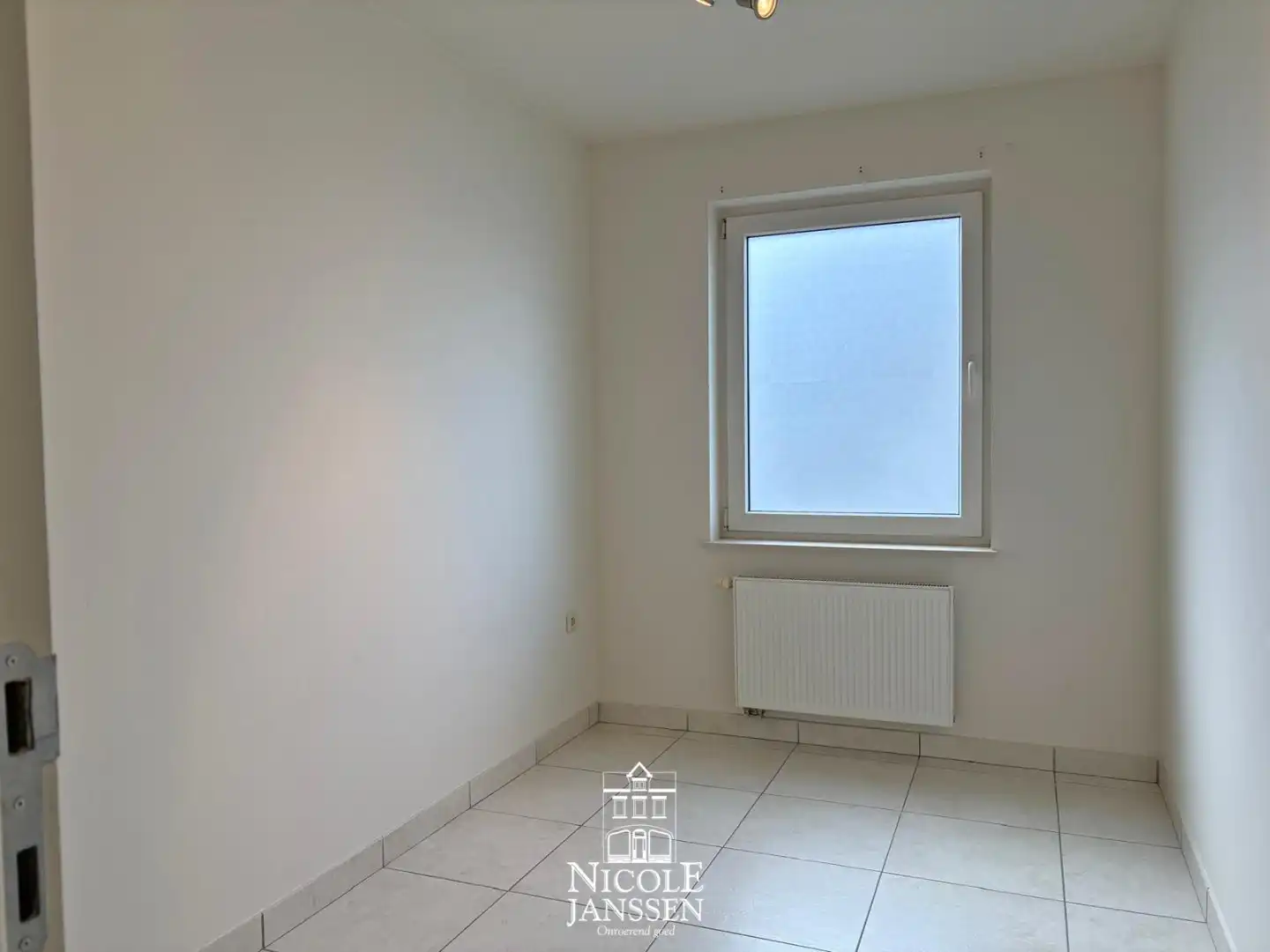 Halfvrijstaande woning  foto 11