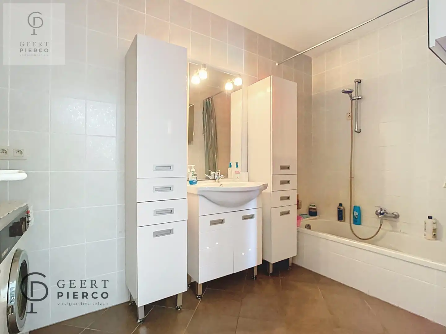 Gezellige studio foto 13