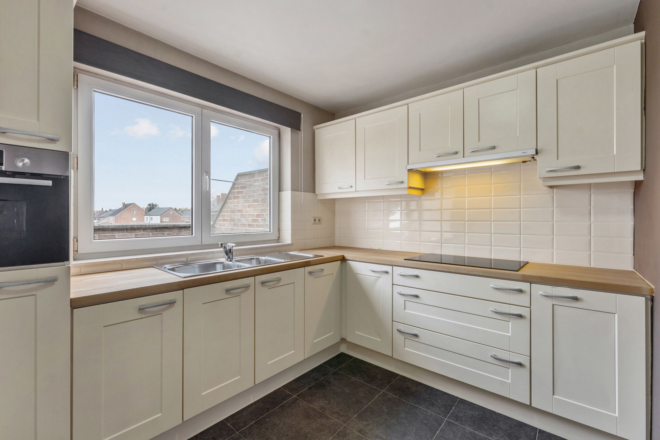 Duplex appartement met garage te Vlijtingen foto 8