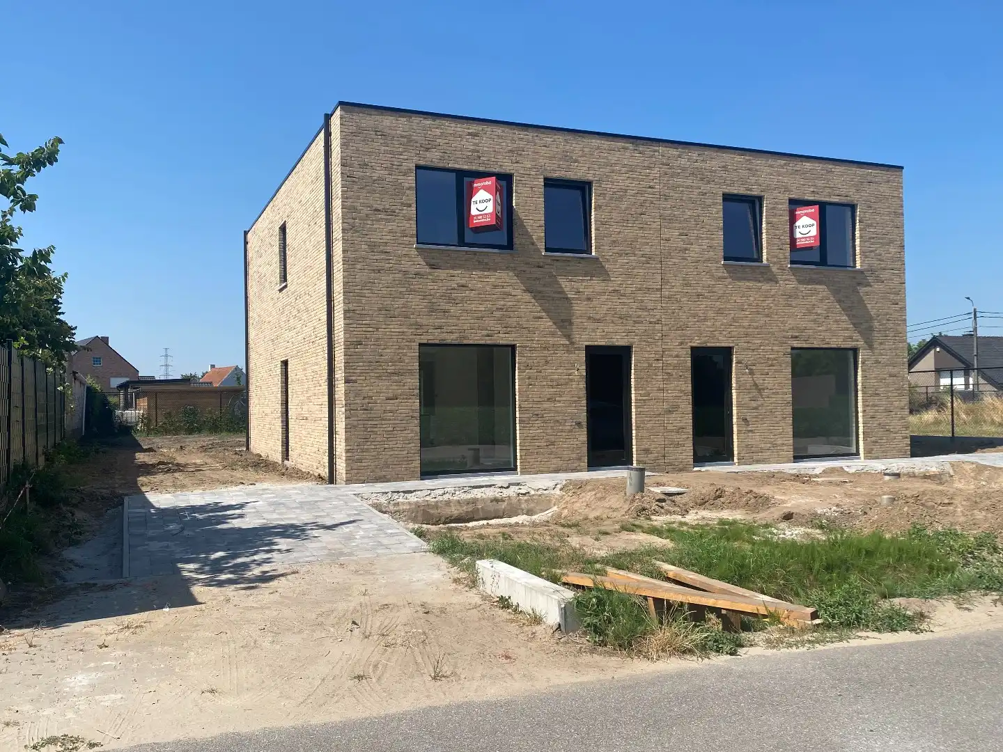 Rustig gelegen, moderne, halfopen nieuwbouwwoning in Machelen (Zulte) foto 3