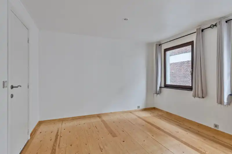 Gezellige stadswoning met 2 slaapkamers en tuin foto 8