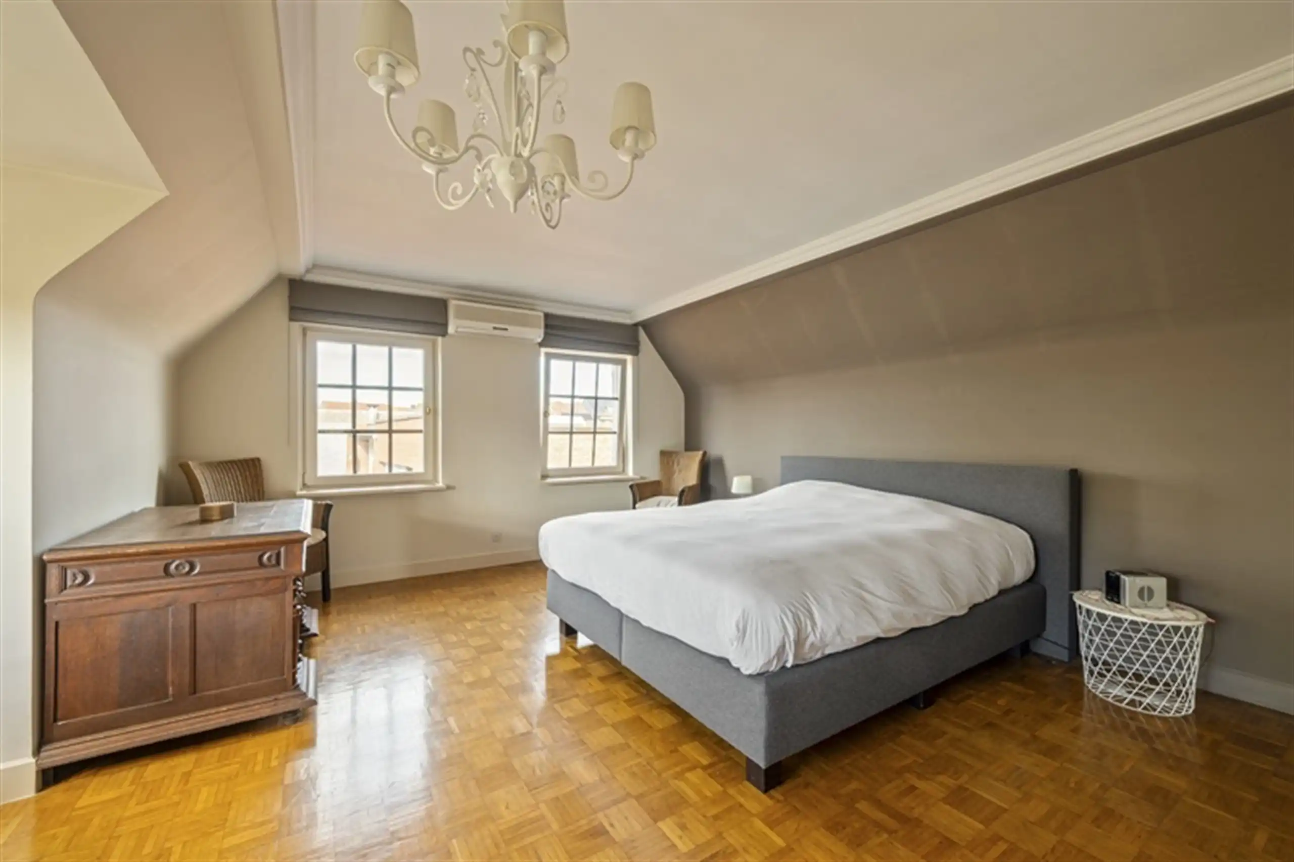 Kom binnen, kom dromen: royale eigendom op 3057 m² foto 21