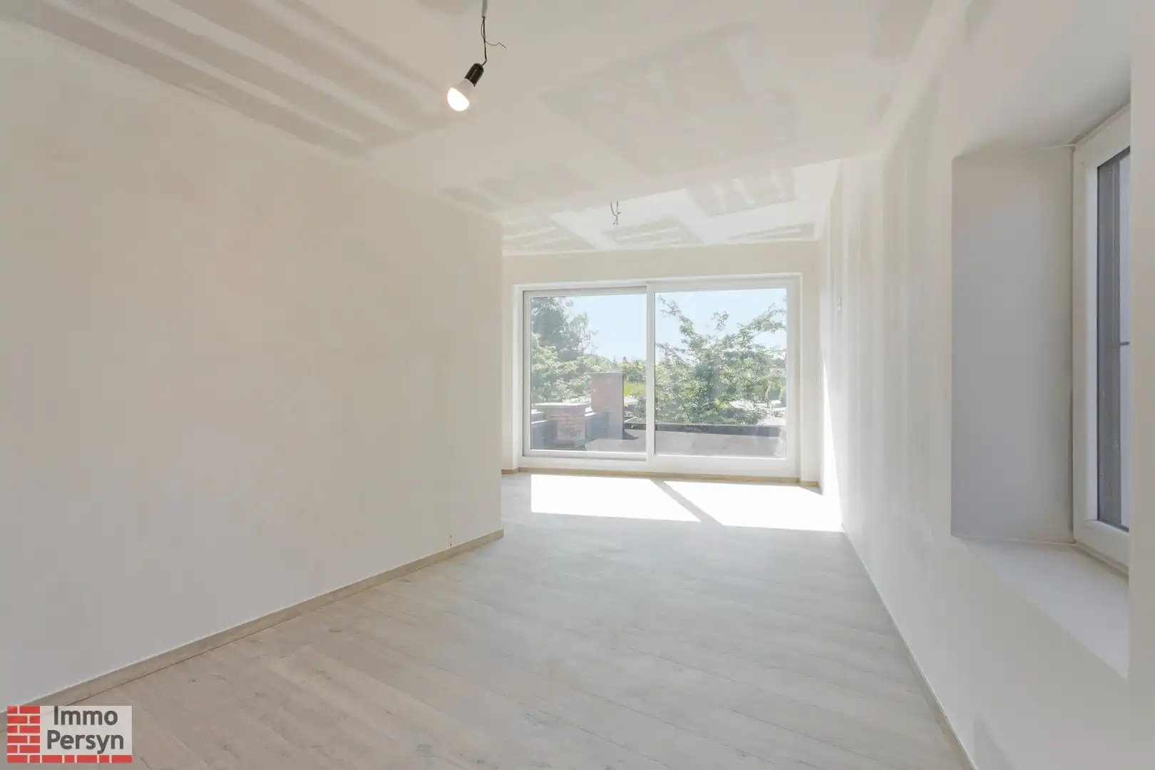 Instapklare halfopen bebouwing met 3 slaapkamers foto 19