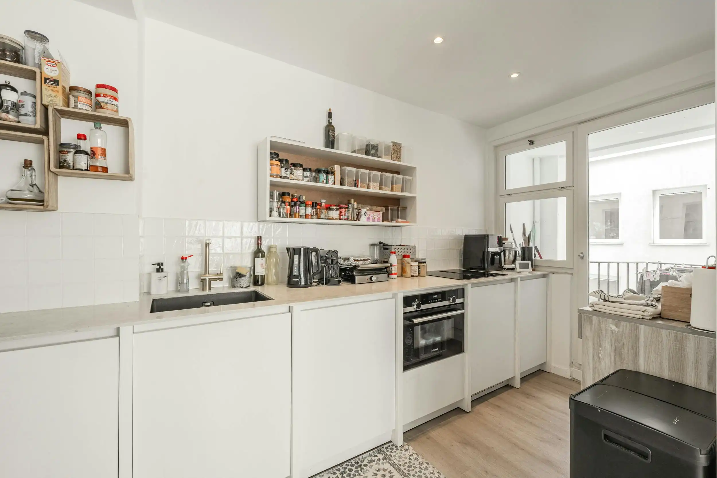 Prachtig gerenoveerd 3-slaapkamer hoekappartement (100m²) foto 5