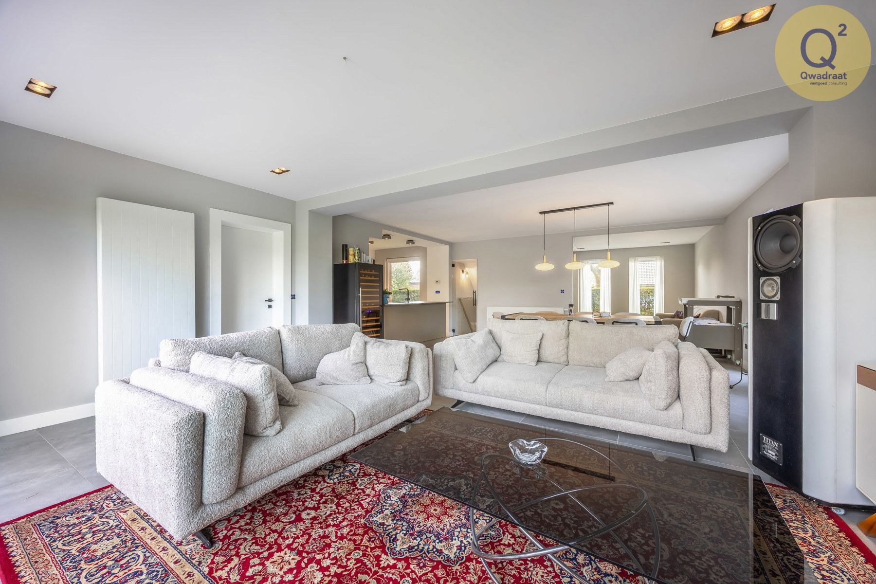 Ruime vernieuwde woning met 4 slpks en grote tuin foto 14