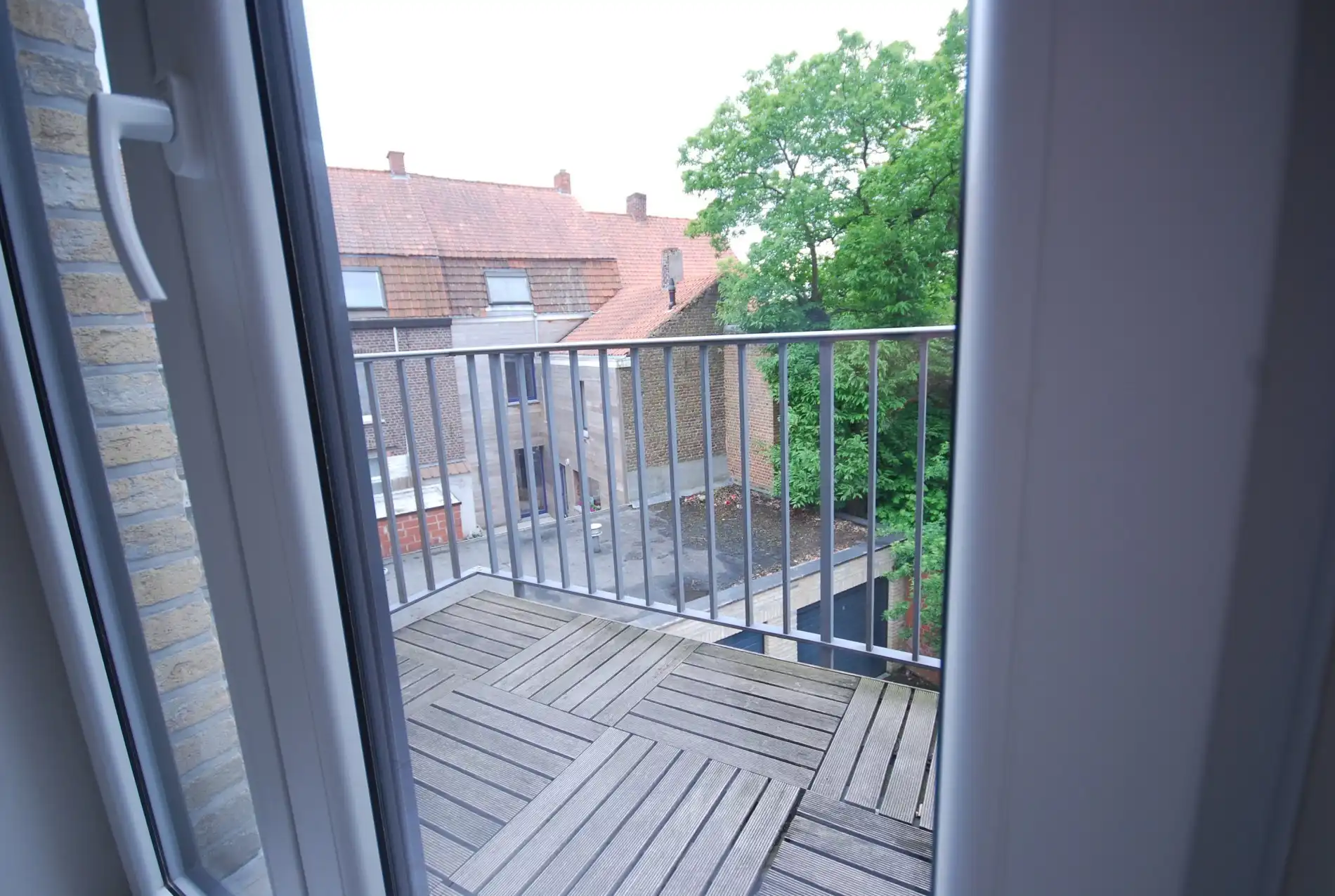 Ruim 3- slaapkamer-appartement te Rumbeke foto 10