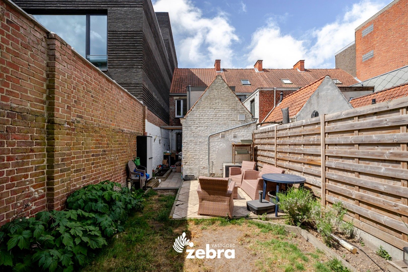 Charmante instapklare woning in hartje Roeselare! foto 9
