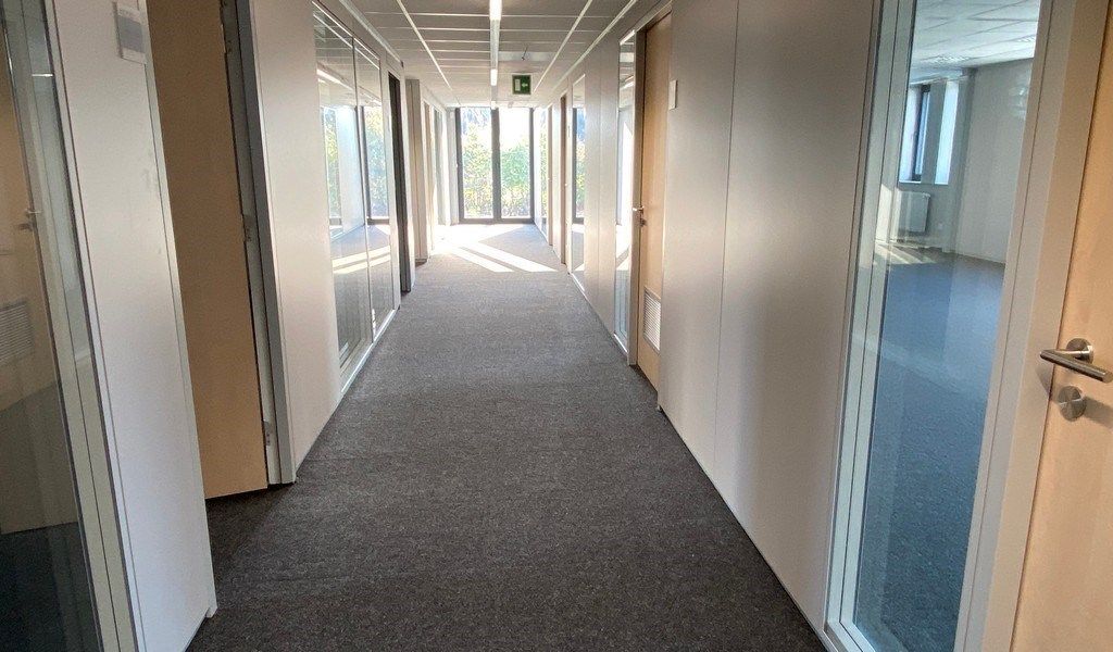 Volledig vernieuwde kantoren te huur op toplocatie in Zwijnaarde foto 14