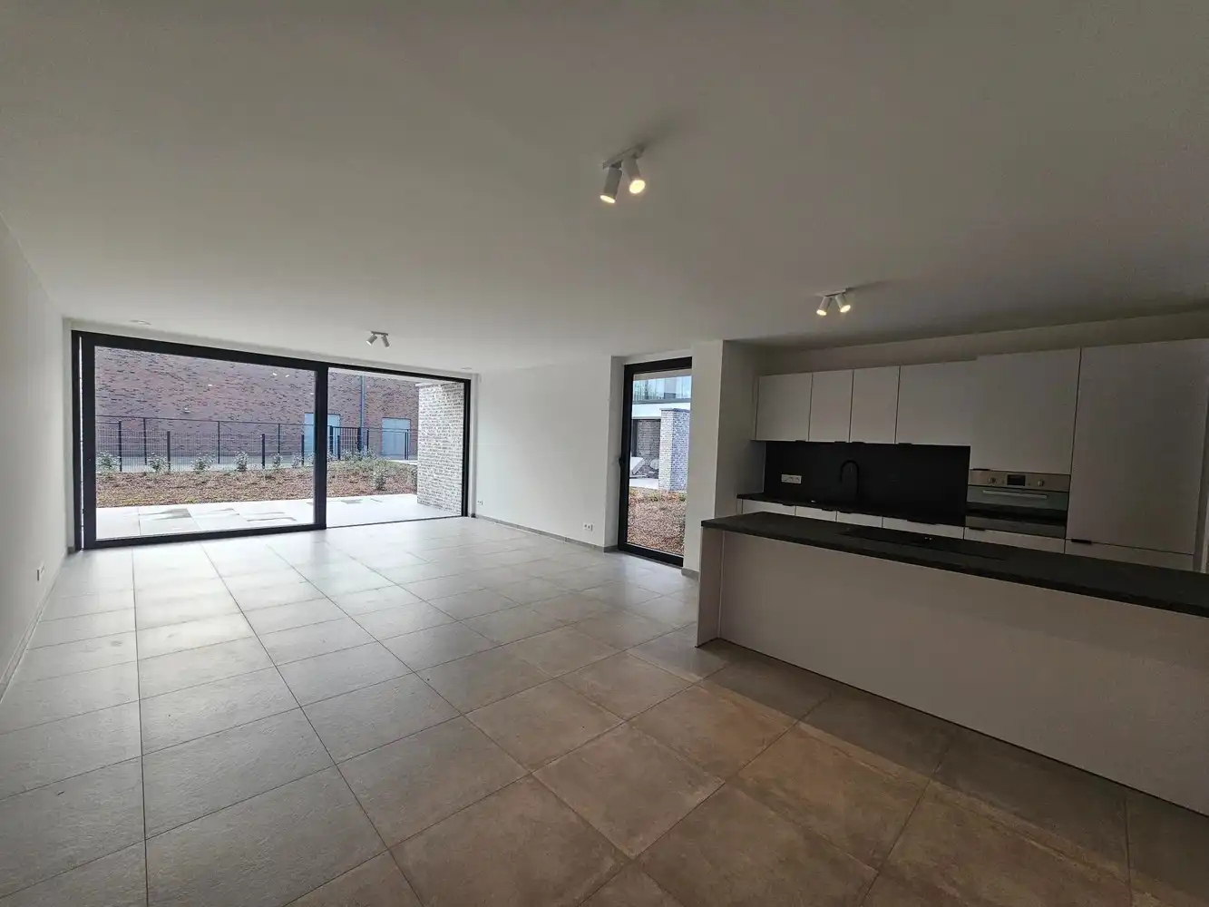 Appartement te huur foto 2