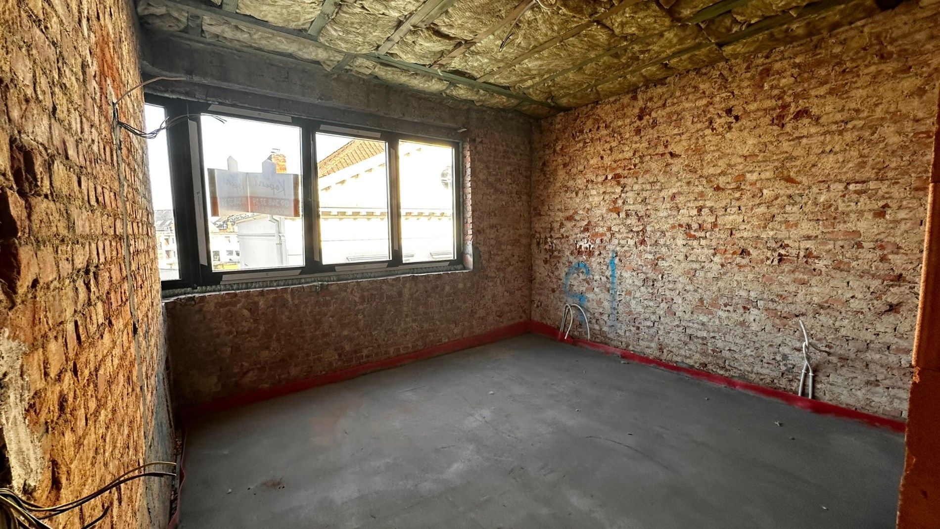 Karaktervolle "BEN" luxe duplex-appartement gelegen in het hart van Lokeren  foto 5