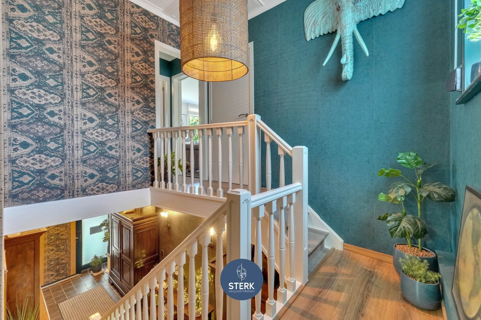 RUIME WONING MET COMMERCIËLE RUIMTE OP EEN CENTRALE LIGGING TE MAASMECHELEN !  foto 13